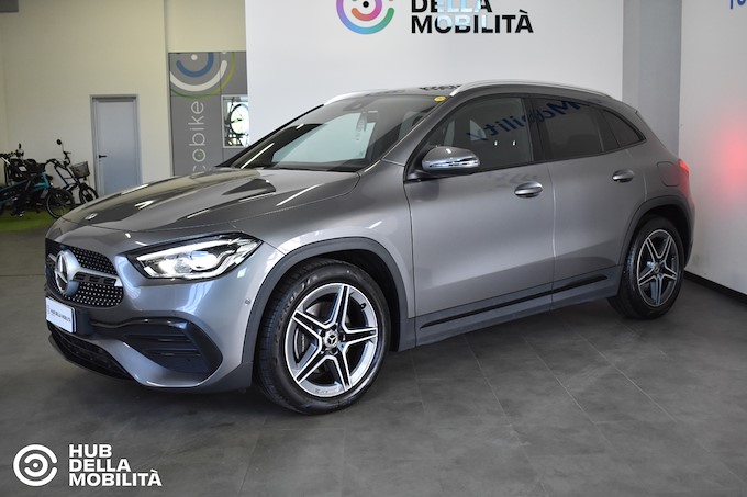 MERCEDES-BENZ GLA 220 d Automatic 4Matic Premium